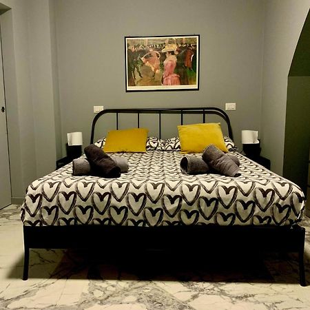 Modern City Center Apartment Benevento Eksteriør billede