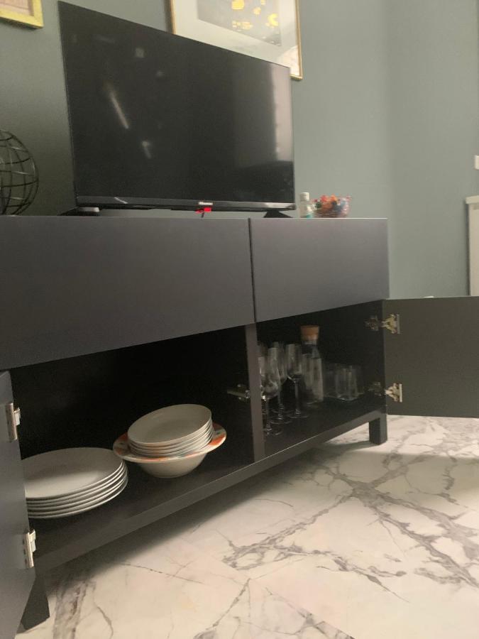 Modern City Center Apartment Benevento Eksteriør billede